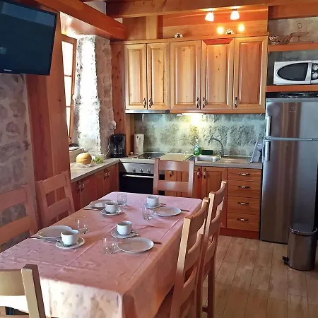 Villa Lozica Dvori Jesenice (Split-Dalmatia)